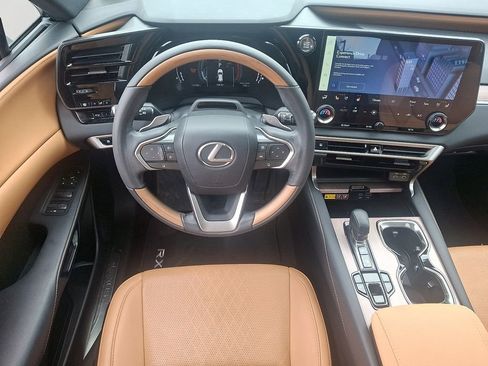 Used 2024 Lexus RX 350 Premium Plus w/ Convenience Package image 12