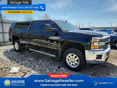 Used 2015 Chevrolet Silverado 2500 LT w/ LT Convenience Package RWD image 5
