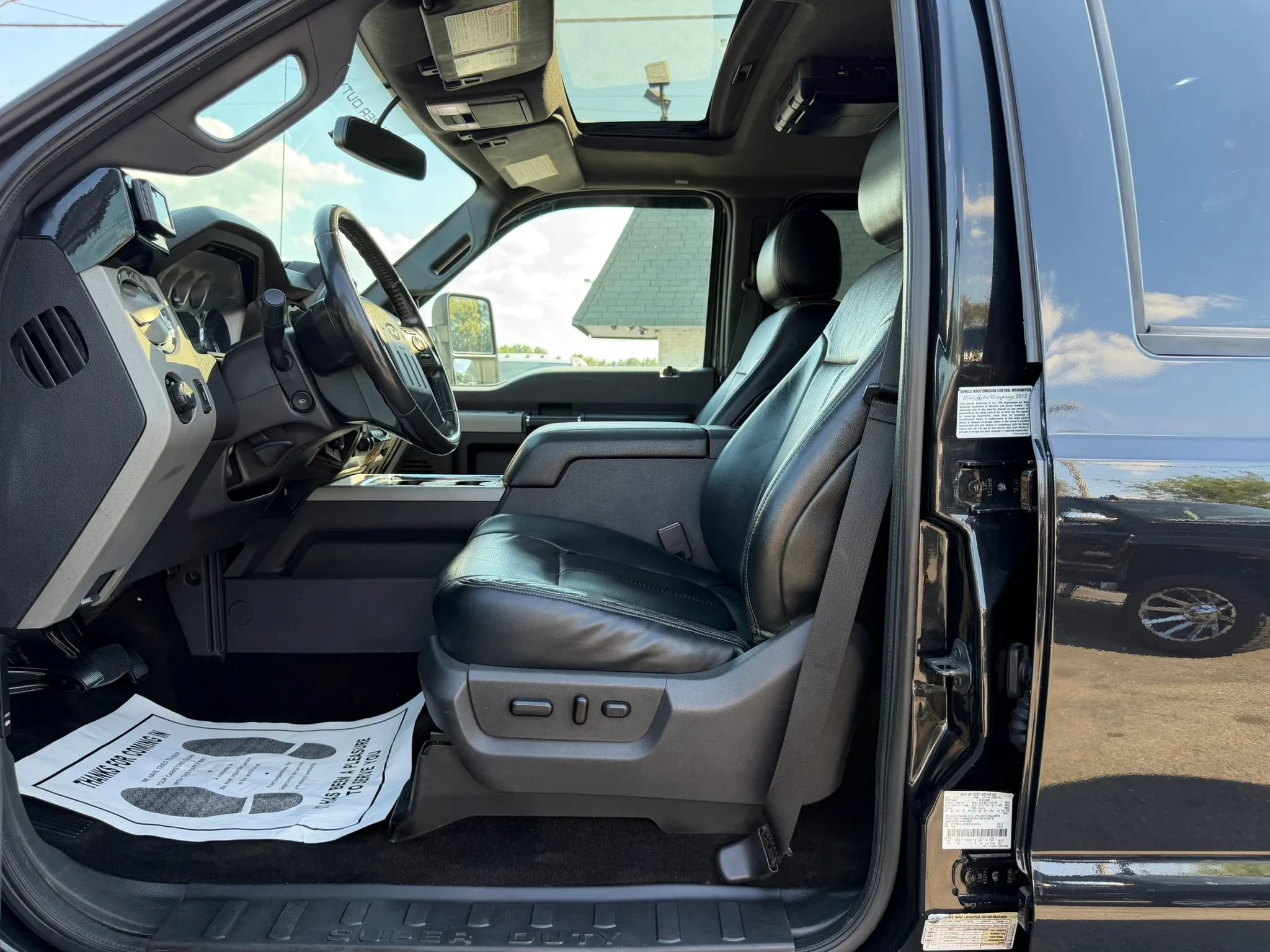 Used 2013 Ford F450 Lariat w/ Lariat Ultimate Pkg AWD/4WD image 15