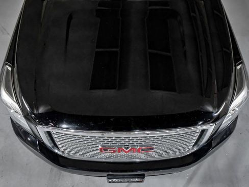 Used 2017 GMC Yukon XL Denali w/ Open Road Package image 41