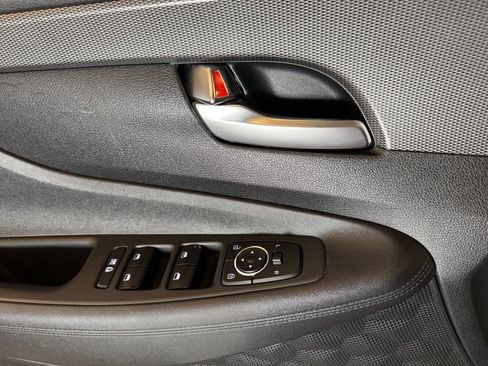 Used 2019 Hyundai Santa Fe SE AWD/4WD image 19