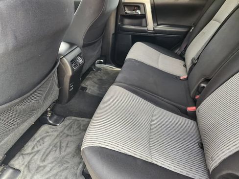 Used 2015 Toyota 4Runner SR5 RWD image 29