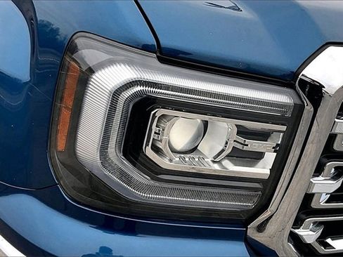 Used 2018 GMC Sierra 1500 SLT image 33