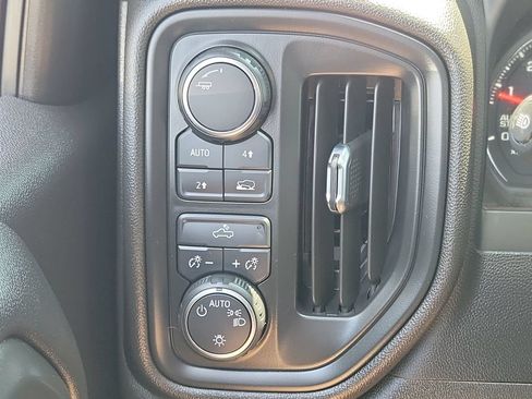 Used 2024 Chevrolet Silverado 1500 Custom w/ LPO, Dark Essentials Package AWD/4WD image 17