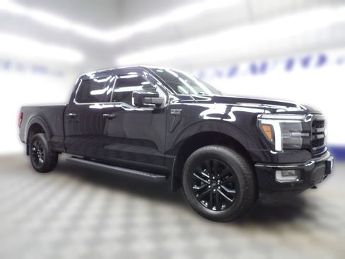 Used 2024 Ford F150 Lariat w/ Equipment Group 502A High AWD/4WD image 3