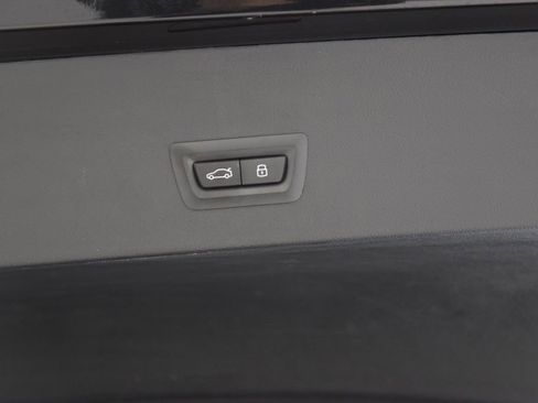 Used 2024 BMW X4 xDrive30i w/ Premium Package image 30