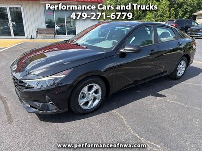 Used 2023 Hyundai Elantra SE