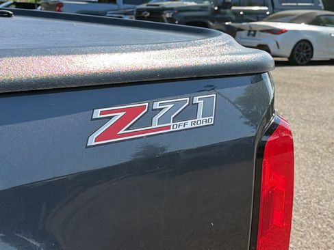 Used 2017 Chevrolet Colorado Z71 AWD/4WD image 19
