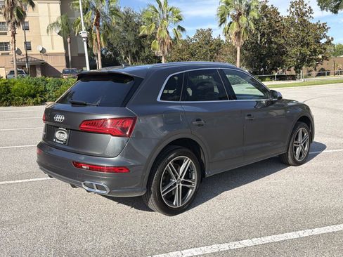 Used 2019 Audi SQ5 Premium Plus w/ Premium Plus Package AWD/4WD image 4