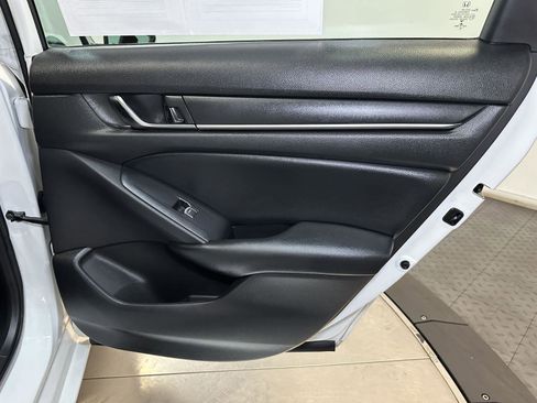 Certified 2022 Honda Accord LX image 33