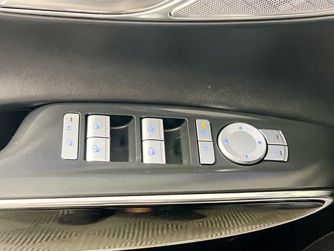 Used 2026 Genesis GV70 2.5T image 16