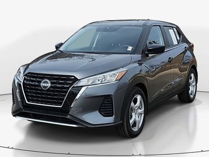 Used 2025 Nissan Kicks Play S