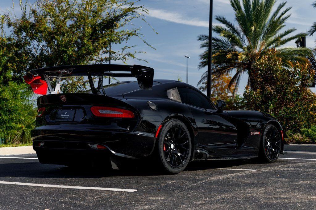Used 2017 Dodge Viper GTC w/ ACR Package RWD image 6