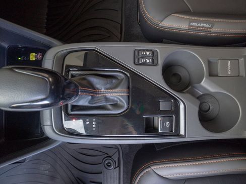 Certified 2025 Subaru Crosstrek 2.5i Limited w/ Popular Package #3A image 10