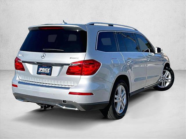 Used 2015 Mercedes-Benz GL 450 4MATIC image 2