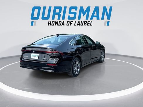 Used 2023 Honda Accord EX-L image 8