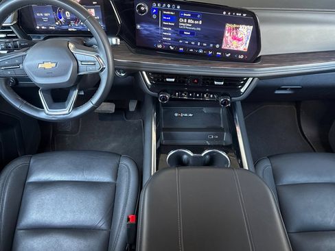 Used 2025 Chevrolet Tahoe LT AWD/4WD image 14