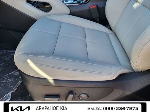 New 2025 Kia Telluride EX w/ EX Captain's Chair Package image 4