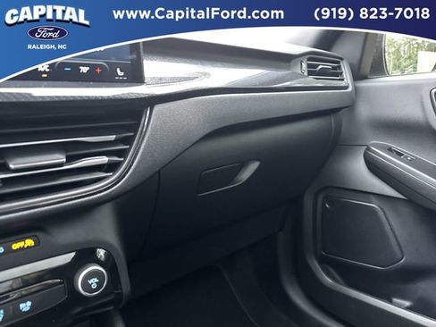 Certified 2023 Ford Escape ST-Line w/ Tech Pack #1 AWD/4WD image 28