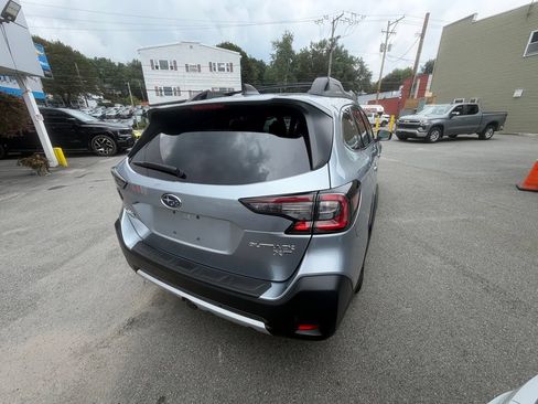 Used 2024 Subaru Outback Limited XT AWD/4WD image 5