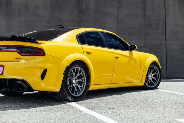 Used 2018 Dodge Charger SRT w/ Technology Group RWD image 52