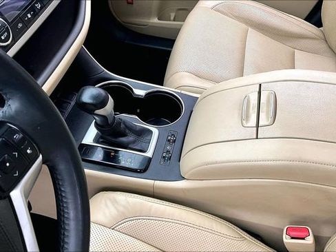 Used 2016 Toyota Highlander Limited image 15