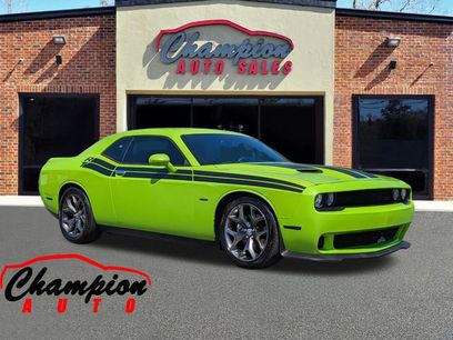 Used 2015 Dodge Challenger R/T w/ Quick Order Package 28B R/T