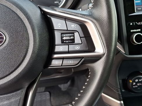 Used 2022 Subaru Forester Premium AWD/4WD image 24