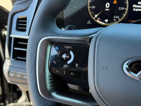 New 2026 INFINITI QX80 Autograph image 16