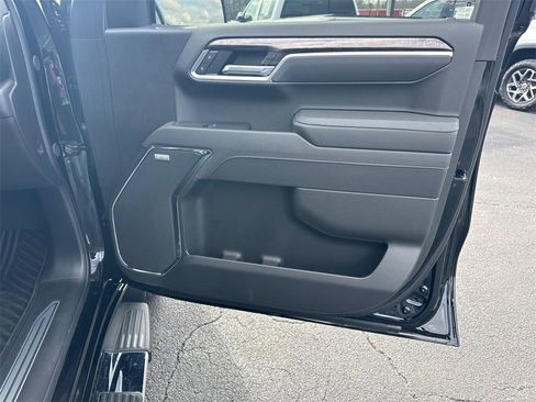 Used 2025 Chevrolet Silverado 1500 LTZ w/ Z71 Off-Road Package image 15