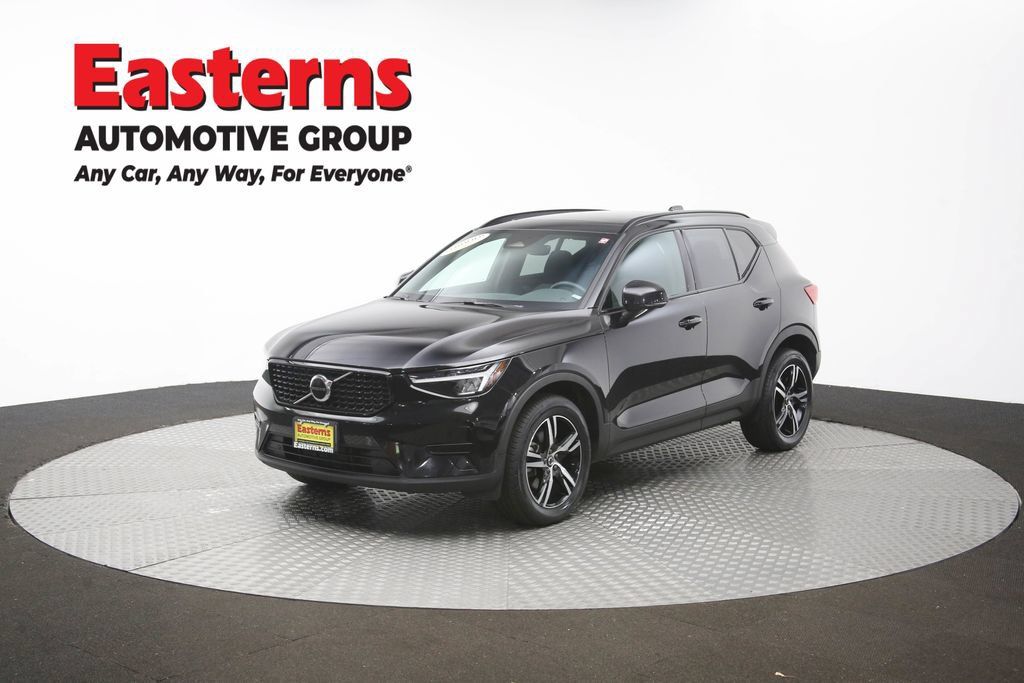 Used 2024 Volvo XC40 B5 Core AWD/4WD image 58
