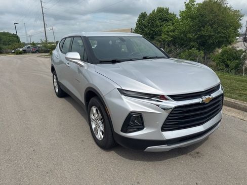 Used 2020 Chevrolet Blazer L FWD image 2