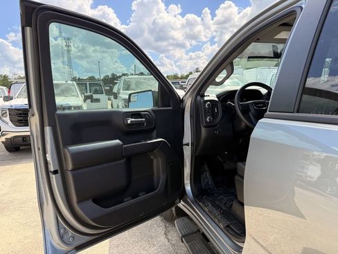 New 2026 GMC Sierra 1500 Pro w/ Pro Value Package AWD/4WD image 11