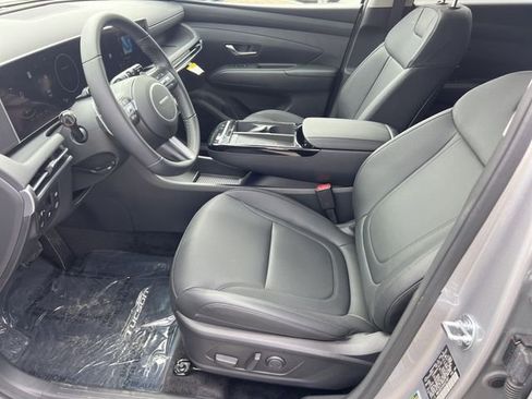 Certified 2025 Hyundai Tucson SEL image 9
