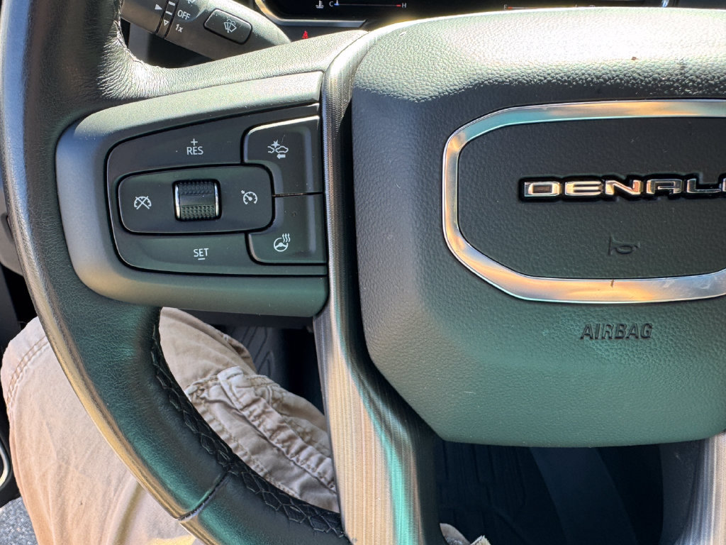 Used 2025 GMC Sierra 3500 Denali Ultimate AWD/4WD image 21