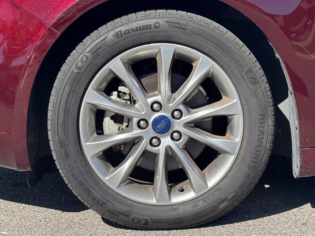 Used 2017 Ford Fusion SE w/ Fusion SE Technology Package FWD image 31