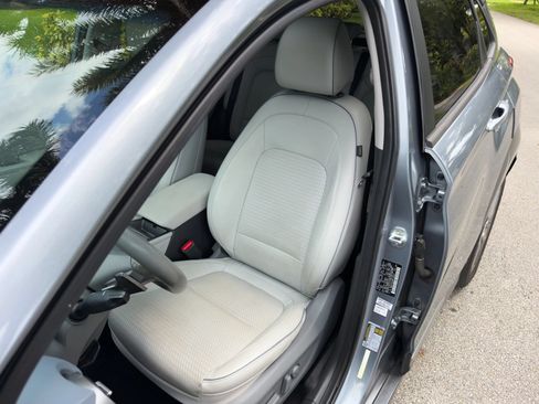 Used 2021 Hyundai Kona Ultimate w/ Cargo Package FWD image 19