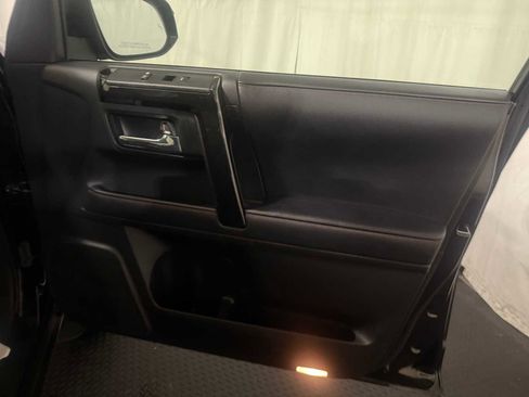 Certified 2023 Toyota 4Runner TRD Off-Road Premium image 29