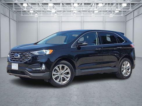 Used 2024 Ford Edge Titanium AWD/4WD image 5