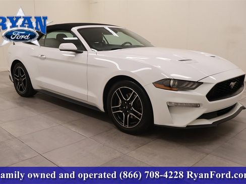 Used 2023 Ford Mustang Premium image 7