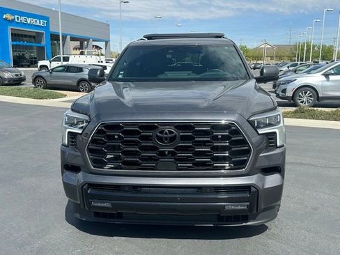 Used 2024 Toyota Sequoia Platinum AWD/4WD image 29
