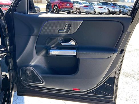 Used 2023 Mercedes-Benz EQB 250+ EQB 250+ image 20