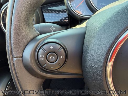 Used 2017 MINI Cooper S image 32