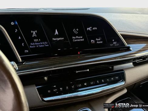 Used 2024 Cadillac Escalade Sport w/ Touring Package AWD/4WD image 10