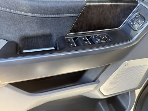 Used 2021 Ford F150 Lariat w/ Equipment Group 502A High image 13