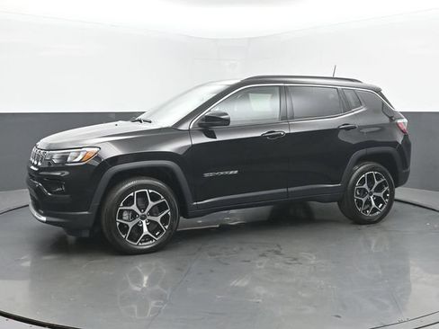 New 2026 Jeep Compass Limited w/ Sun, Sound & Navigation Group AWD/4WD image 2