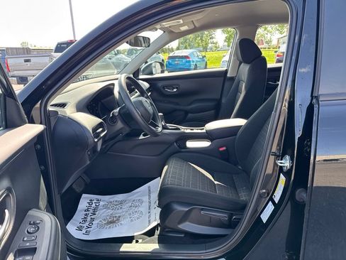 Certified 2024 Honda HR-V LX image 30