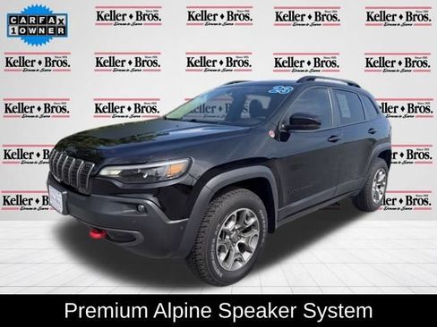 Used 2023 Jeep Cherokee Trailhawk w/ Sun & Sound Group AWD/4WD image 3