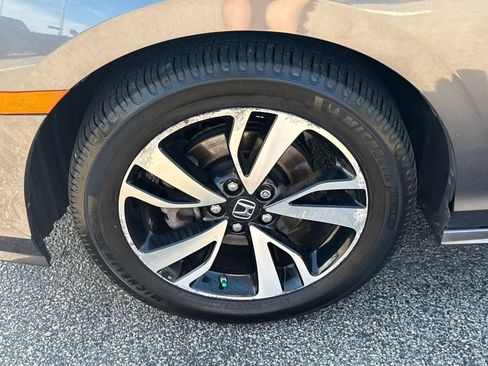Used 2018 Honda Odyssey Elite image 47