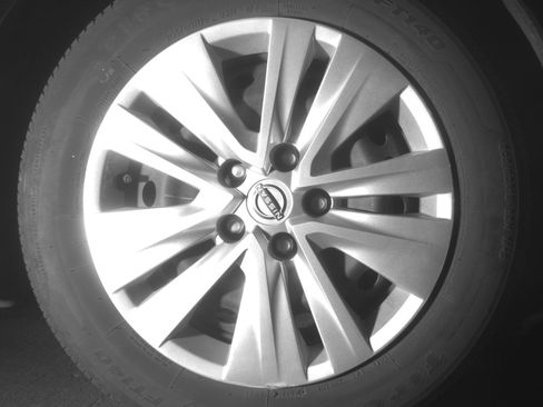 Used 2025 Nissan Sentra S image 13